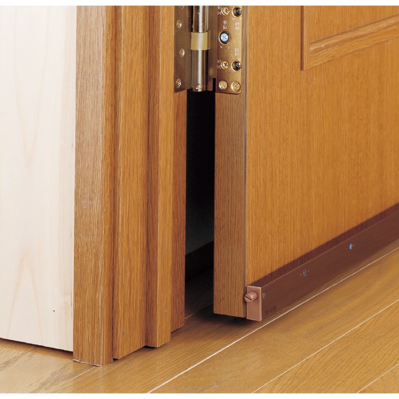 ECLE ボトムタイトナーⅡ型 全長600～880mm アンバー 直付タイプ