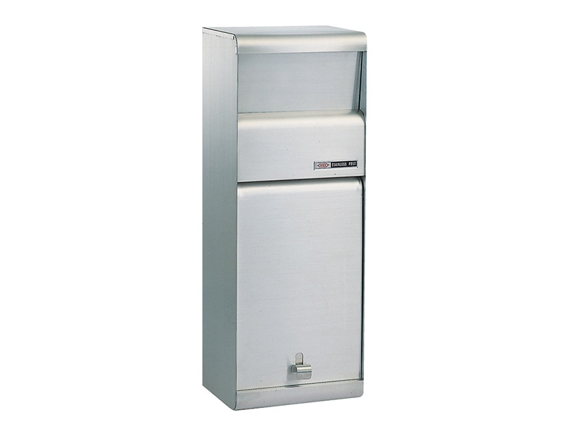 ファミールポスト683