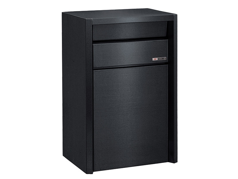 ファミールポスト667