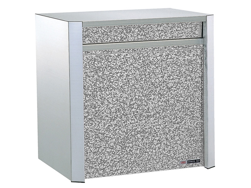 ファミールポスト662